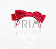 Load image into Gallery viewer, METALLIC EDGED VELVET POP UP BOW BABY BAND