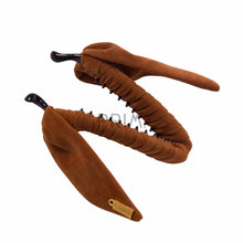 Load image into Gallery viewer, VELVET PETAL BANANA CLIP
