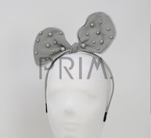 Load image into Gallery viewer, SCATTERED PEARLS BOW HEADBAND