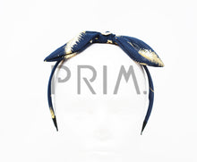 Load image into Gallery viewer, BOW WITH METALLIC FEATHERS HEADBAND
