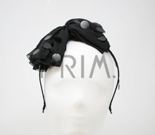 Load image into Gallery viewer, TULLE WITH SEQUINS BOW HEADBAND
