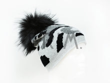 Load image into Gallery viewer, COLOR CAMOUFLAGE BEANIE
