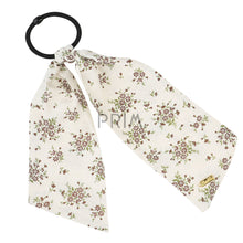 Load image into Gallery viewer, HEIRLOOMS DAINTY FLORAL PONY HOLDERS
