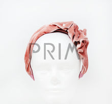 Load image into Gallery viewer, RUFFLED PEARL VELVET HEADBAND
