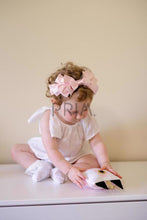 Load image into Gallery viewer, PROJECT 6 PLEAT RIBBON WRAP
