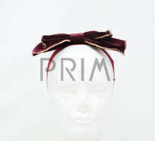 Load image into Gallery viewer, METALLIC EDGED VELVET POP UP BOW BABY BAND
