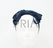 Load image into Gallery viewer, SHOELACE BOW BABY HEADBAND
