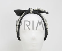 Load image into Gallery viewer, NEWSPAPER BOW HEADBAND
