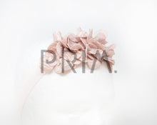 Load image into Gallery viewer, METALLIC FLOWERS BABY BAND
