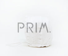 Load image into Gallery viewer, COTTON BONNET WITH NARROW SMOCK
