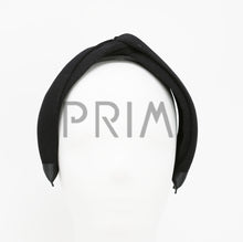Load image into Gallery viewer, RIBBED TWIST CENTER HEADBAND
