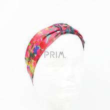Load image into Gallery viewer, FLORAL WRAP
