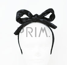 Load image into Gallery viewer, METALLIC VELVET BOW HEADBAND
