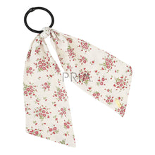 Load image into Gallery viewer, HEIRLOOMS DAINTY FLORAL PONY HOLDERS
