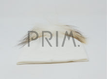 Load image into Gallery viewer, POM POM CUFF HAT

