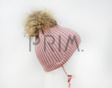 Load image into Gallery viewer, METALLIC POM POM HAT
