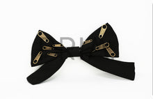 Load image into Gallery viewer, ZIPPER PULL BOW CLIP
