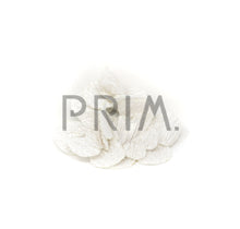 Load image into Gallery viewer, SINGLE METALLIC FLOWER CLIP
