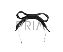 Load image into Gallery viewer, SCUBA WIRE BOW HEADBAND
