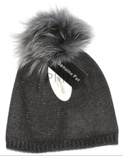 Load image into Gallery viewer, HEAT SET STONE HEART HAT
