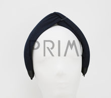 Load image into Gallery viewer, RIBBED TWIST CENTER HEADBAND

