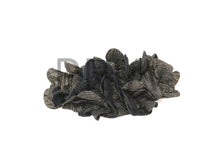 Load image into Gallery viewer, METALLIC THREE FLOWERS CLIP
