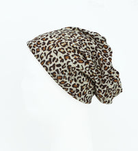 Load image into Gallery viewer, DACEE SMALL SWEATER LEOPARD BEANIE
