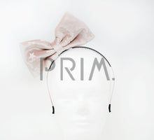 Load image into Gallery viewer, VELVET STAR BOW HEADBAND

