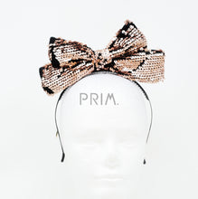 Load image into Gallery viewer, SEQUINED VELVET POP UP BOW HEADBAND
