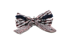 Load image into Gallery viewer, SMALL FURY EYEBROWS BOW CLIP
