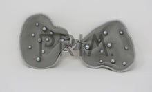 Load image into Gallery viewer, SCATTERED PEARLS BOW CLIP
