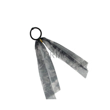Load image into Gallery viewer, HEIRLOOMS PRINTED NET PONY HOLDER
