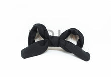 Load image into Gallery viewer, LARGE RIBBED WIRE BOW CLIP
