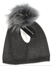 Load image into Gallery viewer, HEAT SET STONE HEART HAT

