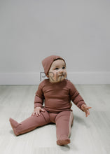 Load image into Gallery viewer, LIL LEGGS VELOUR ACCENT FOOTIE
