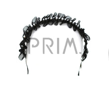 Load image into Gallery viewer, METALLIC TULLE RUFFLE WITH PEARLS HEADBAND
