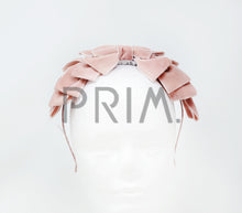 Load image into Gallery viewer, PLEATED VELVET HEADBAND
