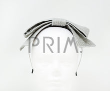 Load image into Gallery viewer, WOOL CNETER BOW HEADBAND
