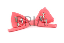 Load image into Gallery viewer, DOLL CHARMS BOW CLIP
