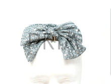 Load image into Gallery viewer, DOTS BOW BABY HEADBAND
