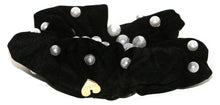 Load image into Gallery viewer, VELVET PEARL SCRUNCHY
