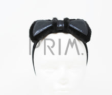 Load image into Gallery viewer, METALLIC FUR BOW BABY HEADBAND
