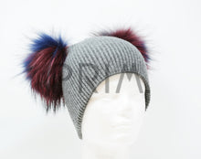 Load image into Gallery viewer, DOUBLE RACCOON FUR POM POM HAT
