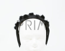 Load image into Gallery viewer, SCATTERED POM POMS HEADBAND
