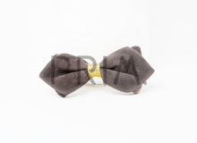 Load image into Gallery viewer, DAPPER BOWS

