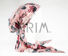 Load image into Gallery viewer, SG FLORAL PRETIED
