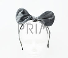 Load image into Gallery viewer, VELVET WITH METALLIC TRIM BOW HEADBAND
