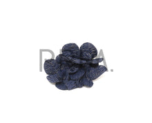 Load image into Gallery viewer, SINGLE METALLIC FLOWER CLIP
