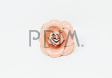 Load image into Gallery viewer, FAUX LEATHER FLOWER  CLIP
