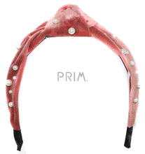 Load image into Gallery viewer, VELVET KNOT PEARLS HEADBAND
